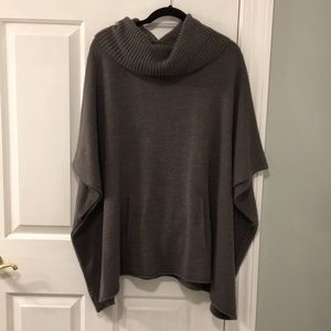 ANN TAYLOR GRAY PONCHO